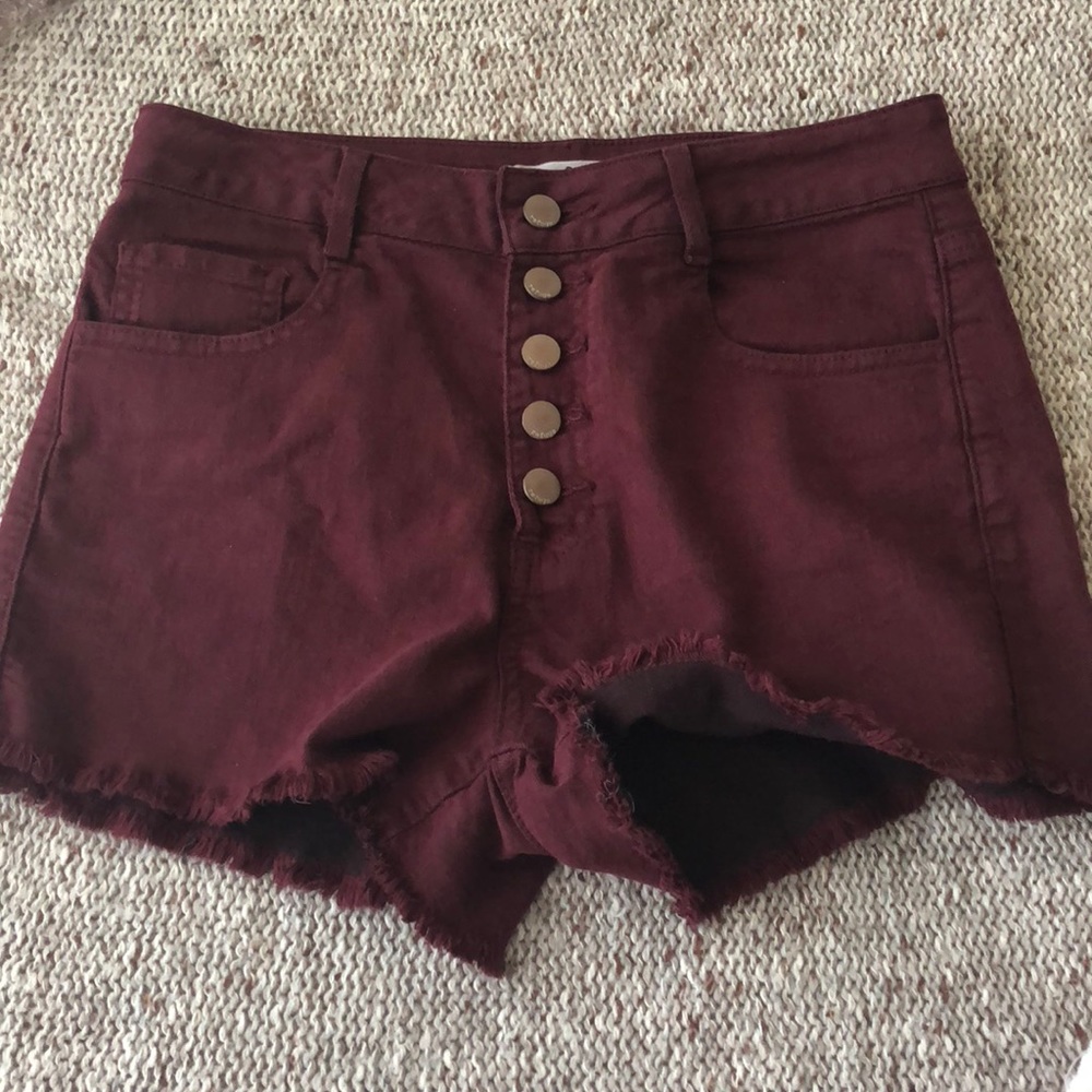 Refuge🥀high waisted maroon shorts